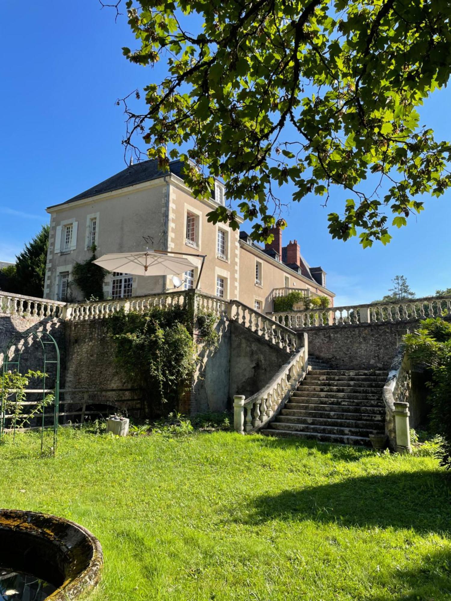 Chateau De La Huberdiere Nazelles-Negron Екстериор снимка