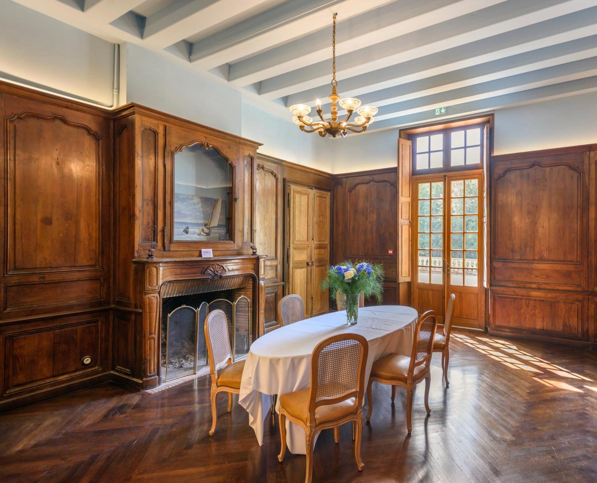 Chateau De La Huberdiere Nazelles-Negron Екстериор снимка
